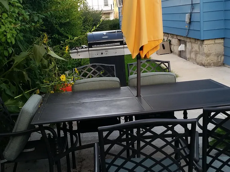 1668 N Van Buren St — Photo 20
