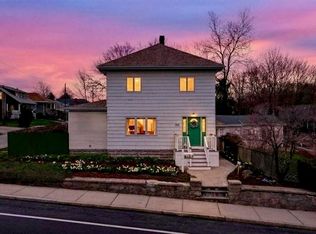 102 Willett Ave, Riverside, RI 02915
