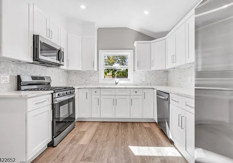715 Evans St #2 — Photo 7