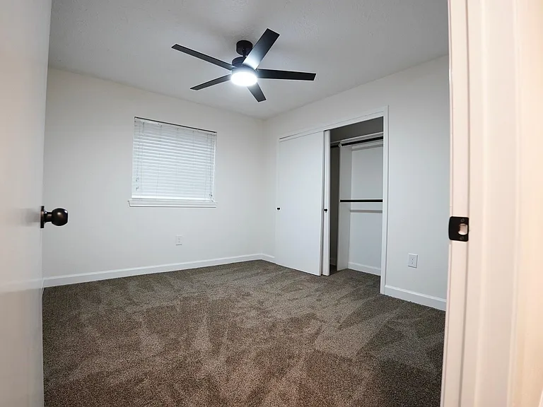 3403 Honey Creek Dr — Photo 13