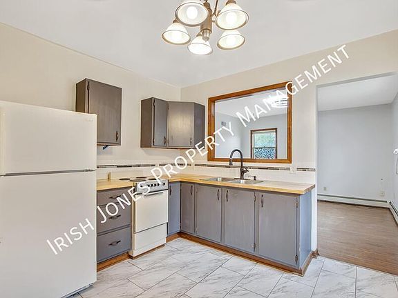 2nd image of 35 South St APT 2