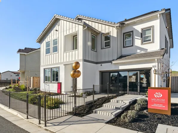 1488 Monument Ln, Fairfield, CA 94533