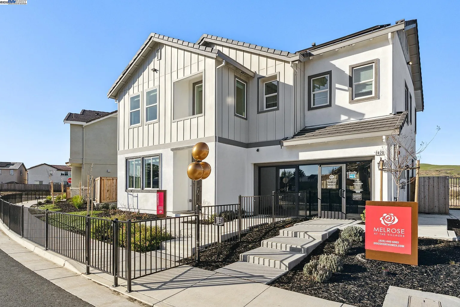 1488 Monument Ln photo 1