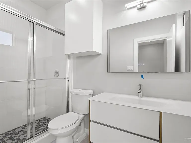 2020 Summerland Ln #1 — Photo 10