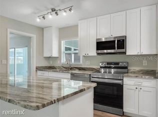 1709R Don San George Ct, Orlando, FL 32812