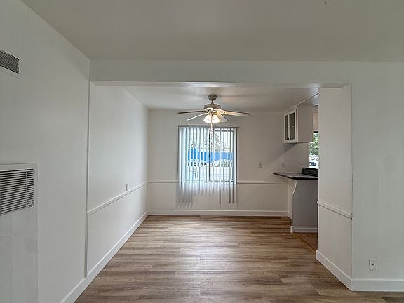 3rd image of 3549 S Sepulveda Blvd APT 1