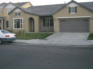 383 Center Grove Way, San Jacinto, CA 92582