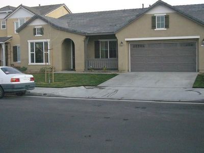 383 Center Grove Way, San Jacinto, CA, 92582