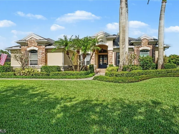 15220 Blackhawk Dr, Fort Myers, FL 33912