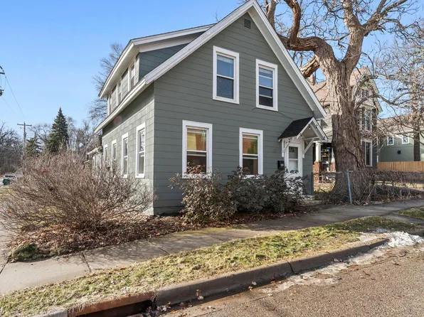 123 Pine St E, Stillwater, MN 55082