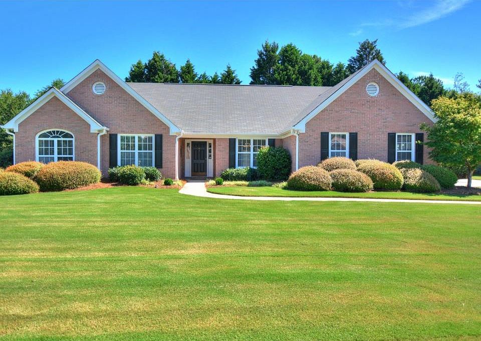1st image of 3320 Longfield Dr