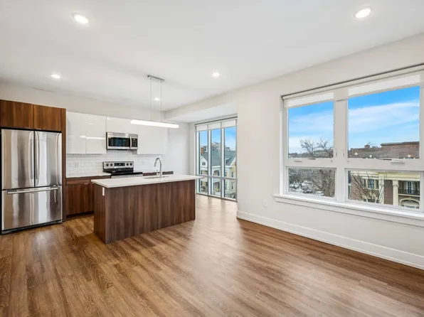 Spruce Square, 4534 Spruce St #B4, Philadelphia, PA 19139