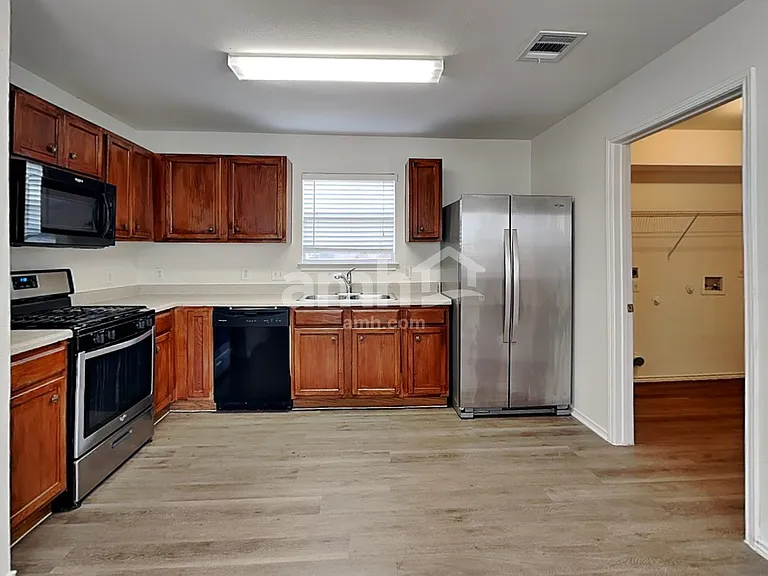 13801 Briarcreek Loop — Photo 3