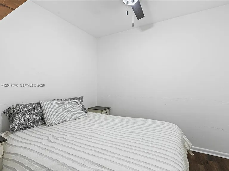 5005 Collins Ave #222 — Photo 20