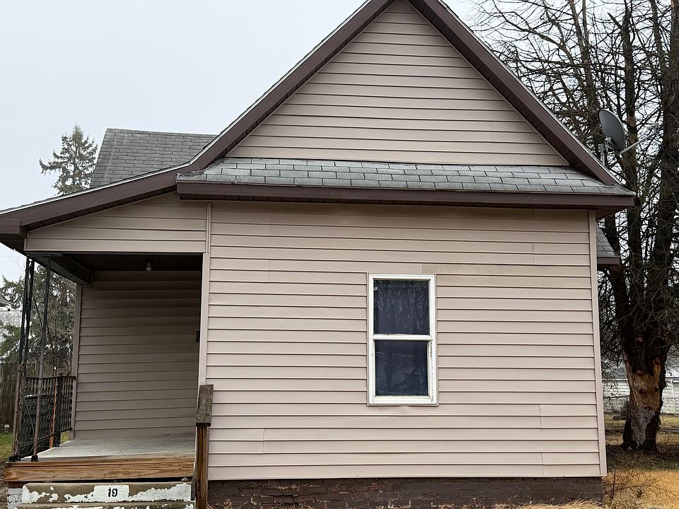 1st image of 19 Tennessee Ave