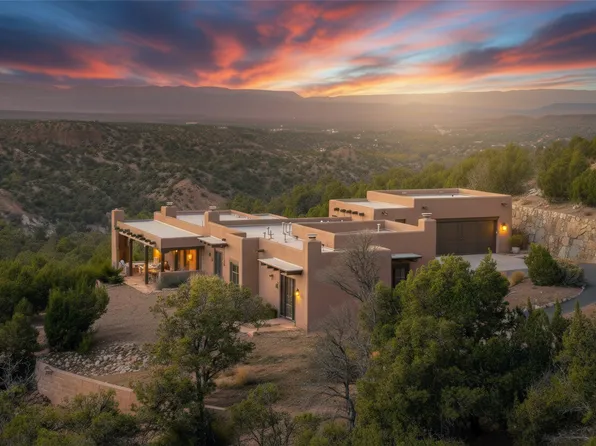 59 Lodge Trl, Santa Fe, NM 87506