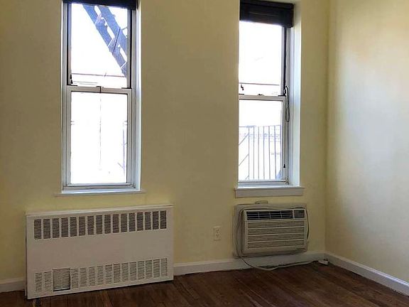 5th image of 313 E 89th St APT 4A
