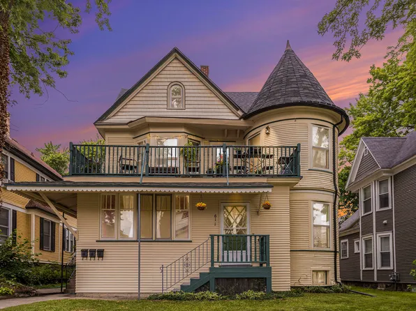 611 Innes St NE, Grand Rapids, MI 49503