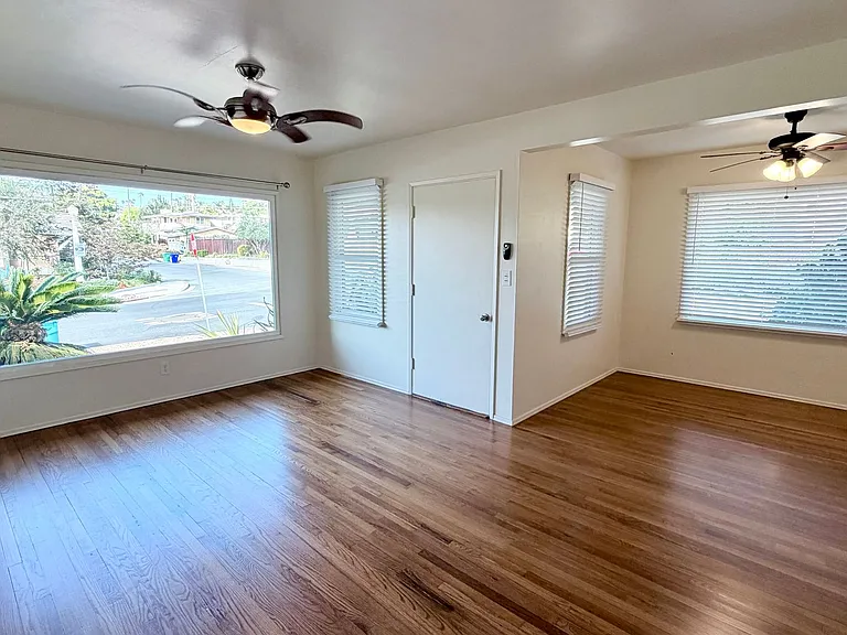 4603 Tivoli St — Photo 3