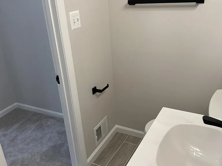 8152 Larkin Ln — Photo 9
