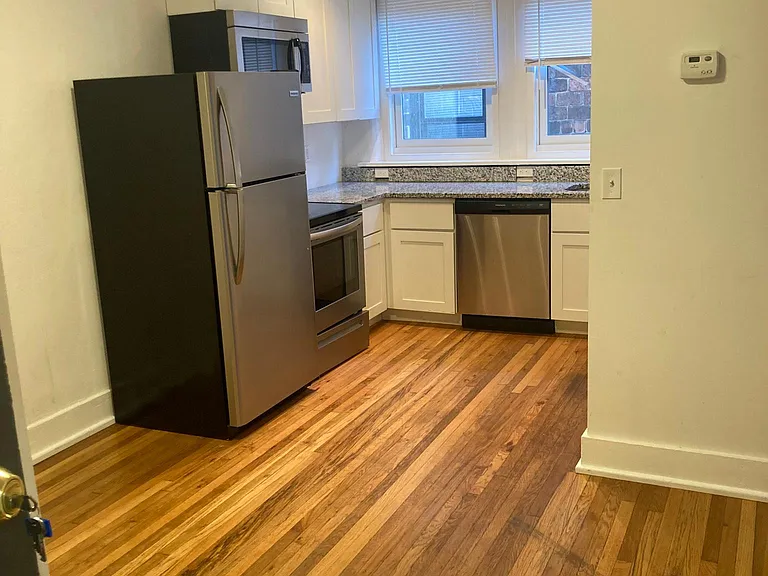 7217 Lanham Ave #202 — Photo 1