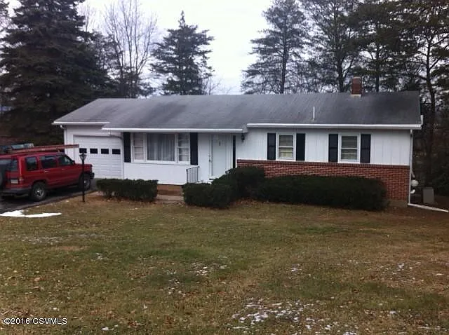 13 Wilson Cir photo 1