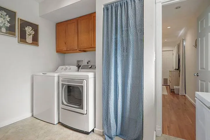 4551 Narragansett Ave #1 — Photo 17