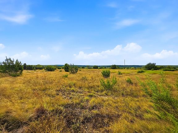 4th image of 1 County Road 607