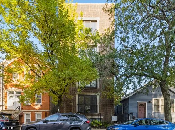 839 S Miller St APT 3, Chicago, IL 60607
