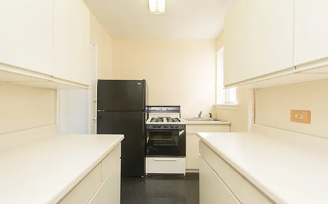 Sold by Goodman Management Co., Inc. | media 4