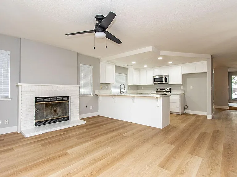 757 Waddell Way — Photo 12