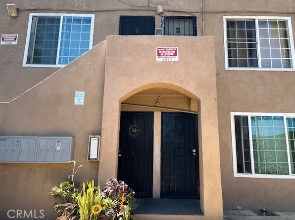 1066 W 1st St, Santa Ana, CA