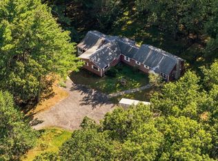 154 Herrick Rd, Boxford, MA 01921