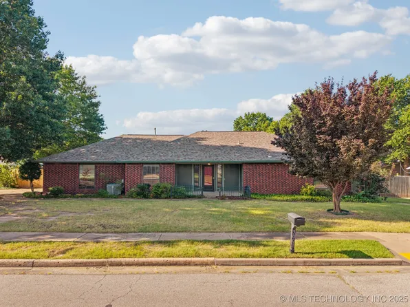 3001 W Broadway St, Broken Arrow, OK 74012