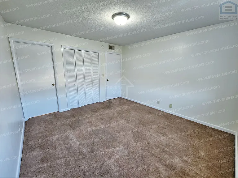 Vinewood Apartments — Photo 37