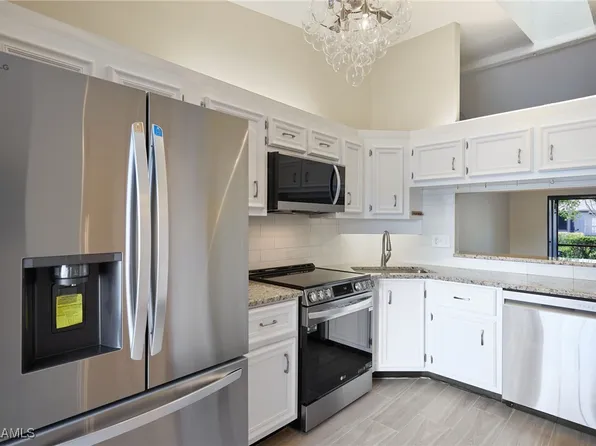 4710 Lakeside Club Blvd APT 2, Fort Myers, FL 33905