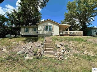 126 W Osage St, Warsaw, MO 65355