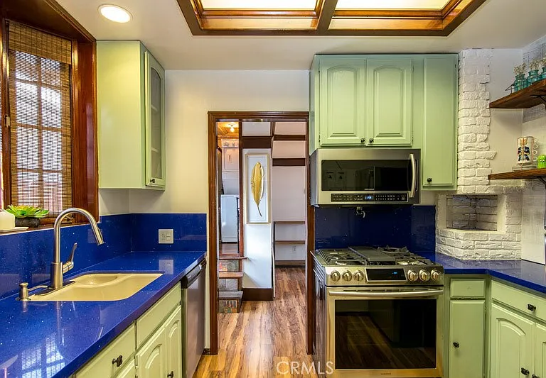 708 E Alta Way — Photo 15