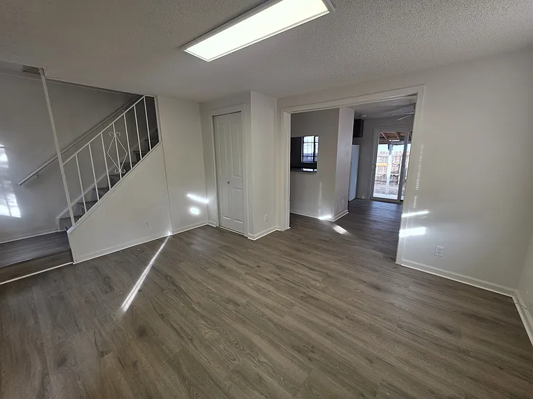 3073 W Center Ave #A — Photo 2