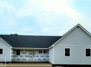 8809 Short Cut Rd, Fair Haven, MI 48023