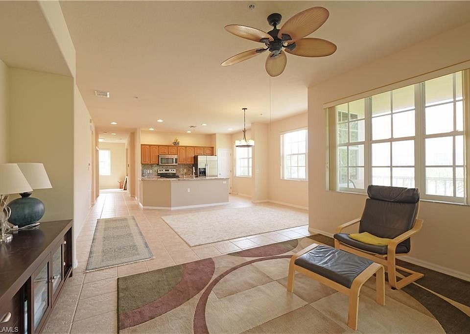 1st image of 4833 Hampshire Ct #1-201