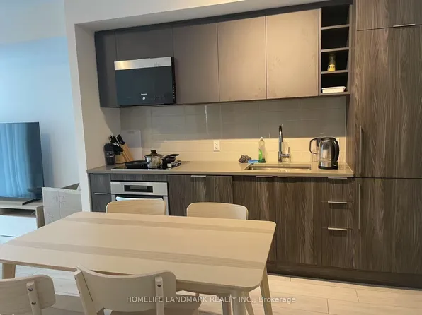 2033 Kennedy Rd #3005, Toronto, ON M1T 0B9