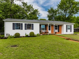 313 Elmgrove Ave, Hazelwood, MO 63042
