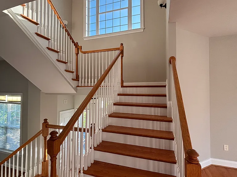1045 Glenwood Station Ln — Photo 21