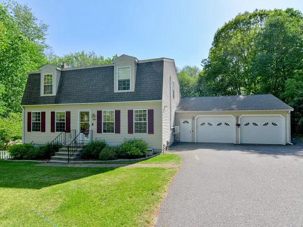 101 Killiney Woods, Millville, MA 01529