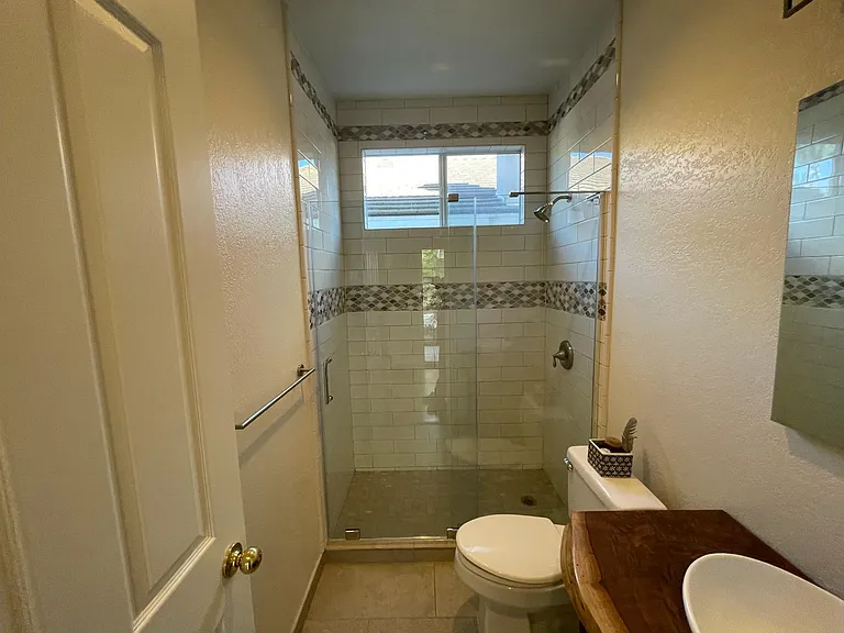 1863 Almagro Ln — Photo 8