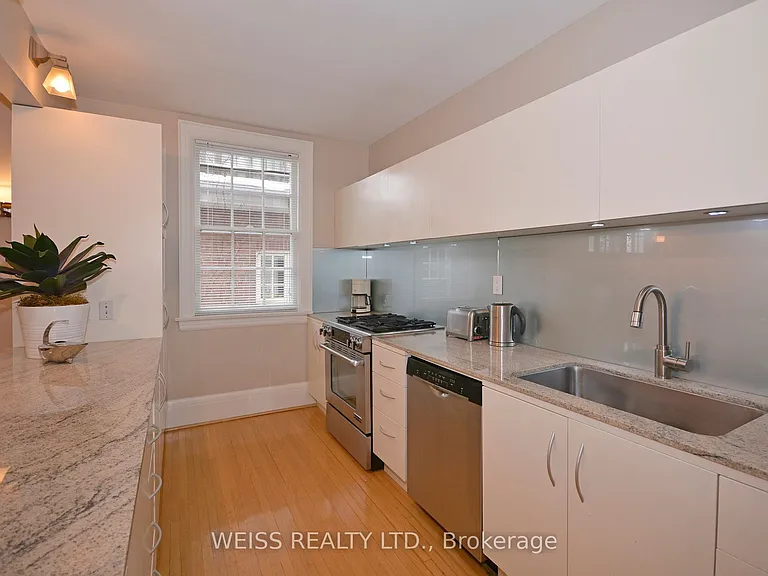 34 Edmund Ave — Photo 15