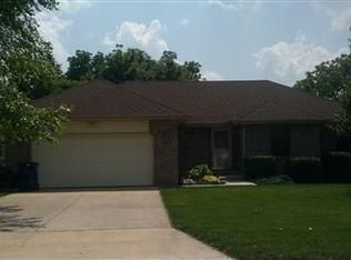 3622 W Village Ter, Springfield, MO 65810