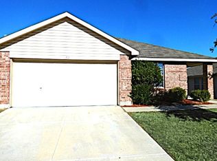 812 Poncho Ln, Fort Worth, TX 76114