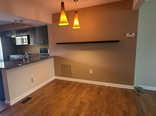 7616 Indian Hills Dr, Derwood, MD 20855